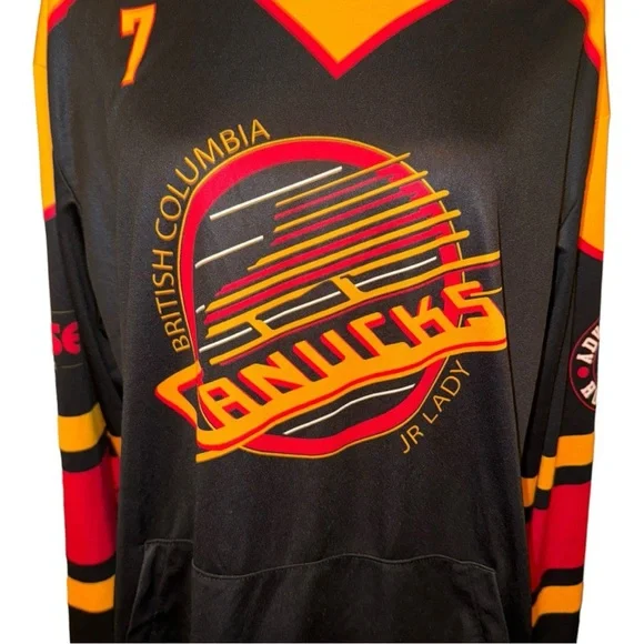 British Columbia Jr Lady Canucks Jersey Size Medium - Picture 3 of 13